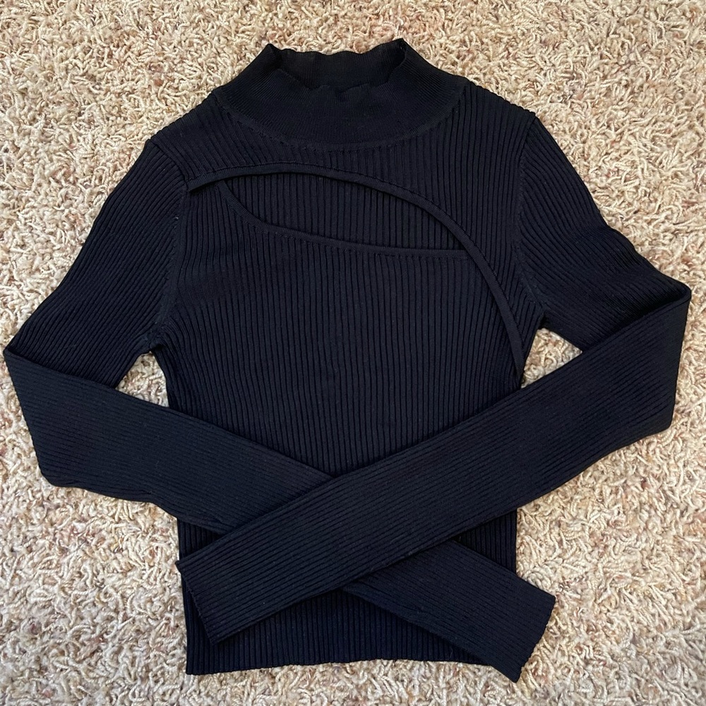 Babaton mock neck long sleeve sweater. Size XS.